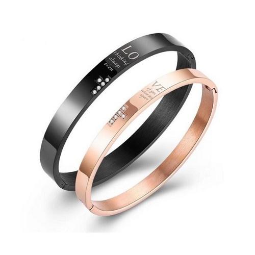 【D-J0005】ペアアクセサリー　ファッション クロス  メッセージ ジルコニア  サージカルステ...