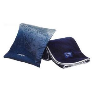 送料無料定形外郵便 カネボウ KANEBO ホリデイナイト クッションブランケット