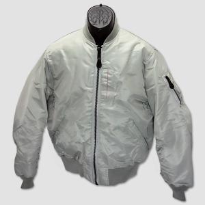 新品⭐️タグ付き❤️S サイズ ANEW ロゴ　バケハ　ホワイトリバーシブル AVIREX（アヴィレックス） アビレックス リバーシブル別珍スカ