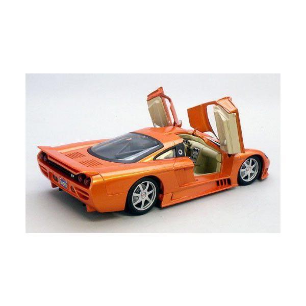 SALEEN S-7 Diecast Model Car in 1:18 スケール by Matte...