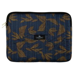 Wpc. はっ水キルティングPCケースL