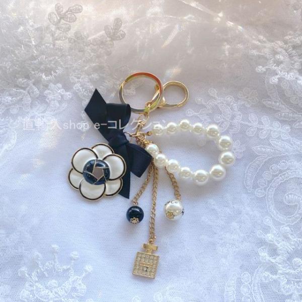 ★新春クリアランスSALE！★  無料ラッピングカメリアバッグチャーム カメリアチャーム カメリア ...