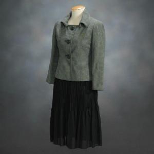 フォーマルスーツ　アウトレット品　セミロング丈　グレー　ブラック　３点セット　サイズ５号