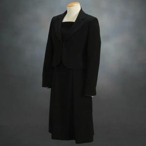 ブラックフォーマルスーツ　喪服　礼服　アウトレット品　アンサンブル２点セット　サイズ１１号　