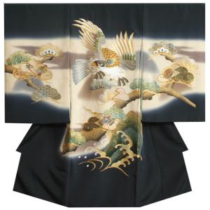 お宮参り 着物 男の子 絹100％ 正絹初着 紺地 総刺繍見返り鷹 金彩波型 帯地松 変り無地縮緬生地 日本製