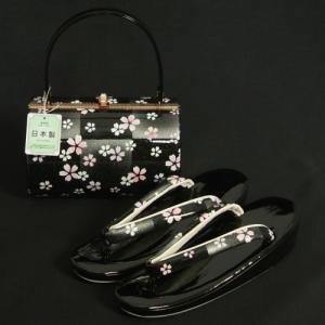 草履バッグセット　振袖　訪問着　黒銀市松　小桜柄　一枚芯　フリーサイズ　丸筒型バッグ　日本製