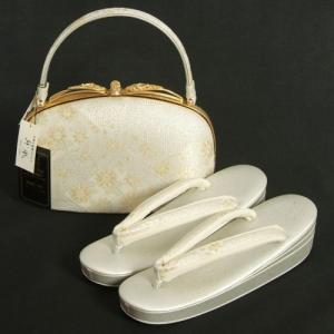 草履バッグセット　振袖　訪問着　留袖　紗織ブランド　パールシルバー　ゴールド　有職重ね菱文様　帯地使い　Lサイズ　三枚芯　パールトーン加工　日本製