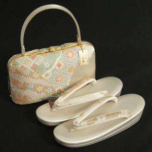 草履バックセット　西陣織正絹帯地仕様　振袖　訪問着　留袖　シルバーゴールド　有職文様　三枚芯　LLサイズ　日本製