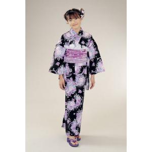 浴衣　ジュニアサイズ　リョウコキクチブランドゆかた６点セット　黒紫色　浴衣に結び帯、下駄、縫い付け済み腰紐までついたセットです　130cm