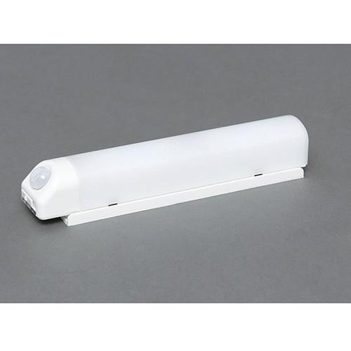 アイリスオーヤマ　乾電池式屋内センサーライト　ウォールタイプ　昼白色 非常灯　ウォールタイプ