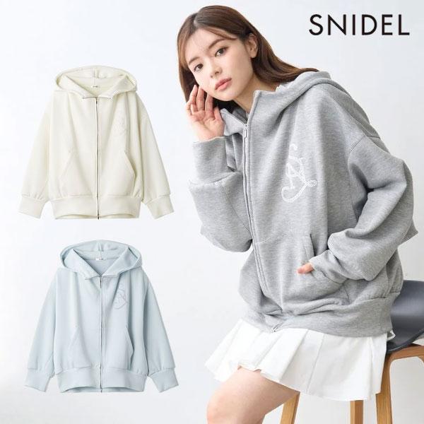 スナイデル SNIDEL トップス 25秋冬 エンブレムボンディングパーカー 1月下旬〜2月中旬予約...