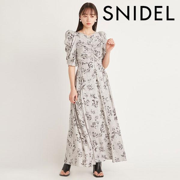 SALE スナイデル SNIDEL バックオープンバリエプリントレーヨンワンピース 半袖 ロング丈 ...