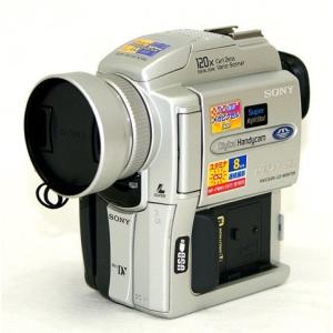 ソニー(SONY) ソニー デジタルビデオカメラ DCR-PC110 miniDV｜dreamkids21