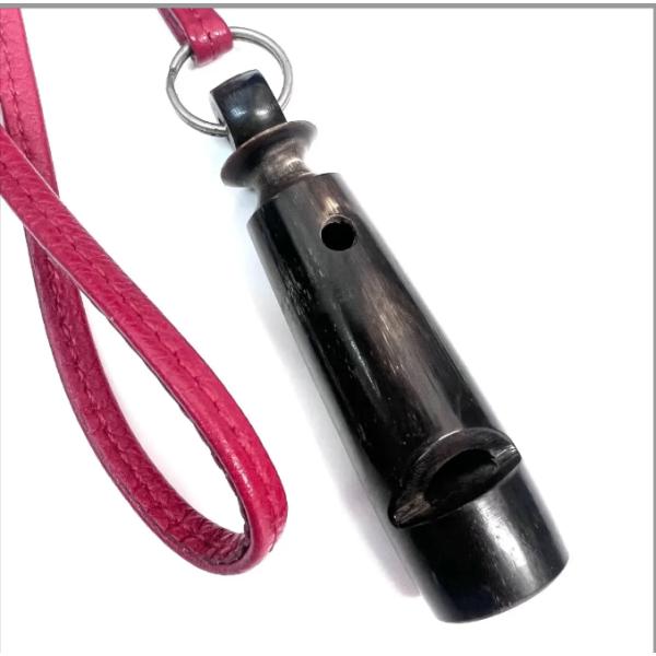 HERMES エルメス 笛 シフレ ホイッスル  ネックレス 赤 レザー 09BS103