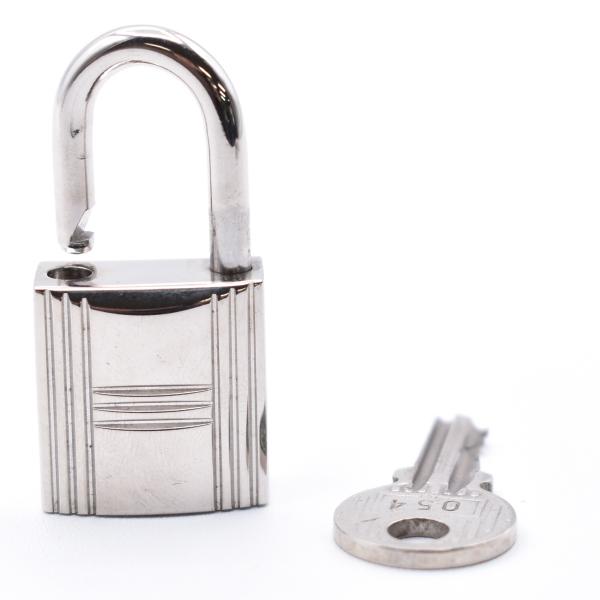 HERMES エルメス カデナ 鍵 シルバー 南京錠 39BS205-4