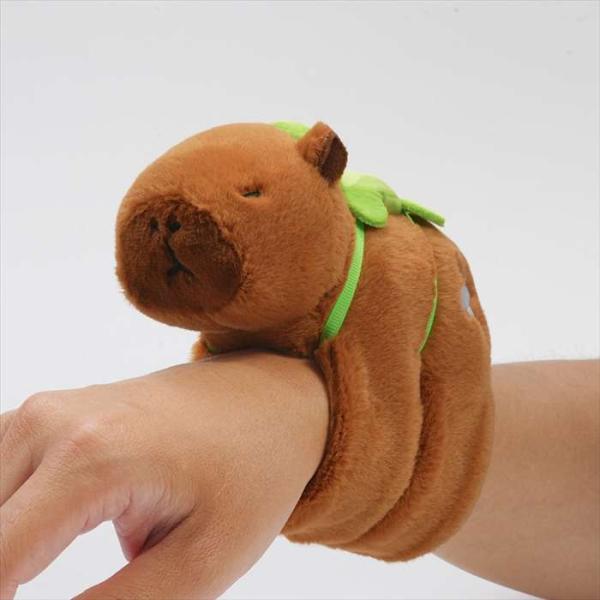 チャビマル アンドロメダ カピバラ ぬいぐるみ 手首に装着可能 クリアストーン 4582145055...