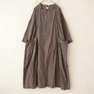 バスコ BASCO *コットンチェック胸元2WAYスモックワンピース*3スタンドカラードロップショルダーピンタック(2-2504-109)【40E52】