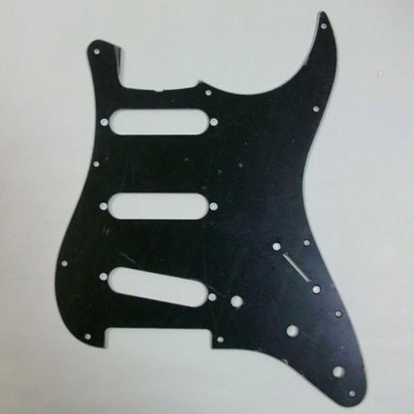 Montreux Selected Parts #8095 ストラトキャスター ピックガード 62J...