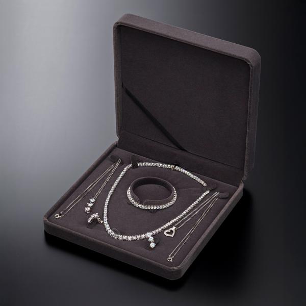 ドリスブラザー豪華10点セット     ジュエリー ネックレス ペンダント ブレスレッド イヤリング...