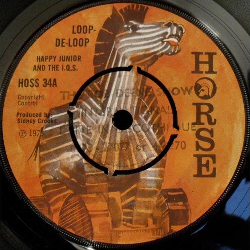 英7” Happy Junior &amp; The I.Q.S. Loop-De-Loop / In St...