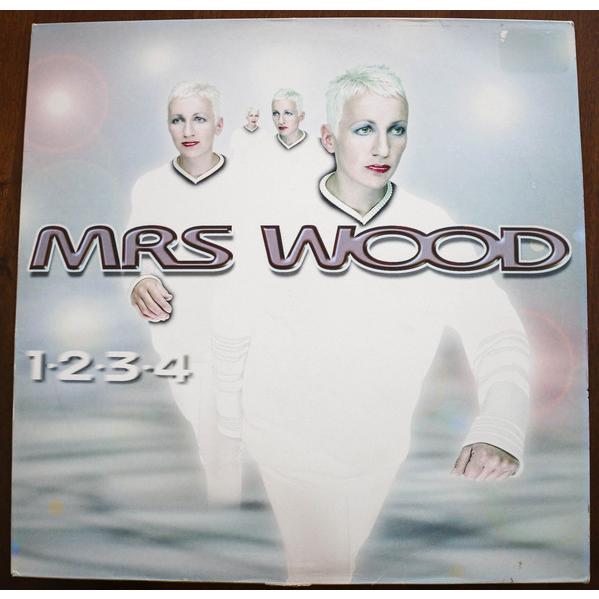 英12" Mrs. Wood 1-2-3-4 12REACT121 React /00250