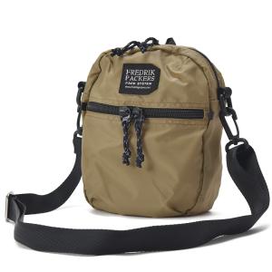 FREDRIK PACKERS フレドリックパッカーズ 210D ACTIVE SHOULDER M アクティブショルダーM KHAKI｜due-online