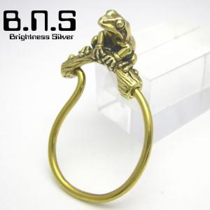 金色の蛙、ニホンアマガエルキーリング　真鍮　ブラス(キーホルダー、キーチェーン、鍵、カエル、かえる、動物)【key-068-KB21】