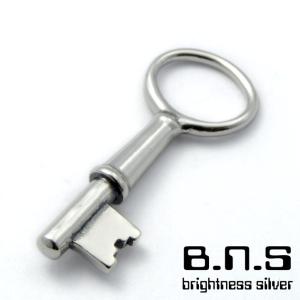 真鍮の鍵 ブラスアンティークキーペンダント4 真ちゅう製 brass 黄銅