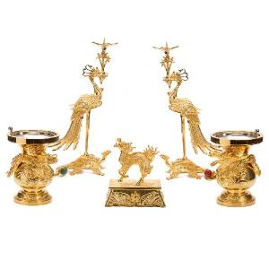 仏具五具足 楽天市場】仏具 セット 【五具足】 孔雀模様 色付 3寸/仏具 高級仏具