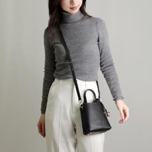 【希少柄】ボッテガヴェネタ　ショルダー　サコッシュ　バイカラー　ブルー　ブラック BOTTEGA VENETA 【数量限定セール】ボッテガヴェネタ バッグ