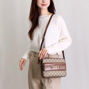 ヴァレンティノガラヴァーニ　バケットバッグ 28618291_58791290_1000.jpg
