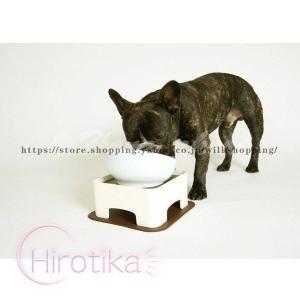 ペット用 フードテーブル　ワンテーブル 小中型犬用 猫犬用食器台 スタンド 滑り止めマット付き 食事...