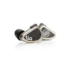 有線イヤホン 64AUDIO tia Trio...の詳細画像1