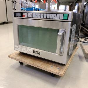 Panasonic（パナソニック） 業務用電子レンジ NE-1802 : 業務用厨房