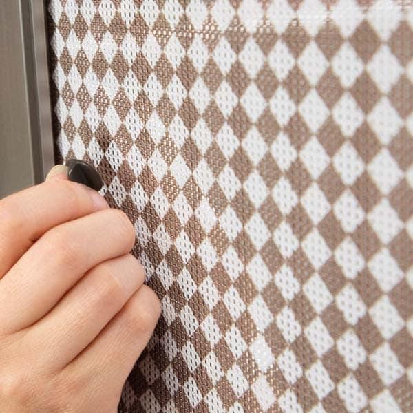 貼るだけ簡単！網戸用目隠しシート 同柄4枚組
