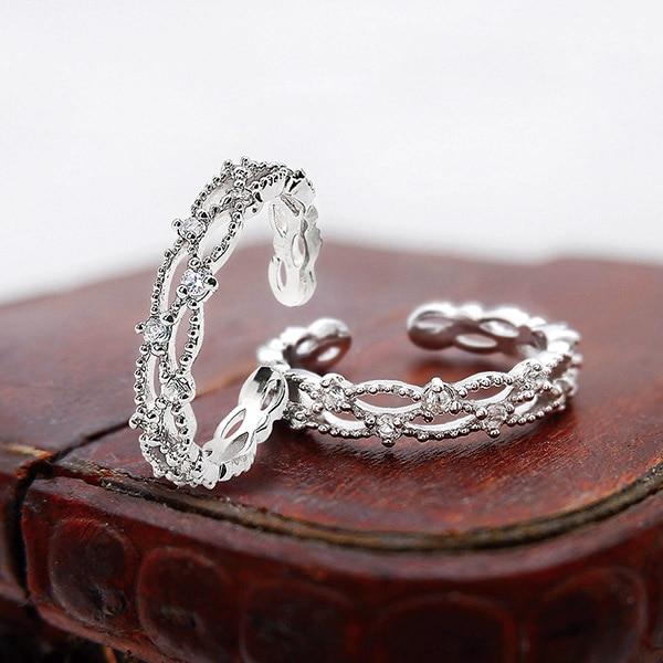 ホワイトトパーズフリーリング&amp;イヤーカフ2WAYセット