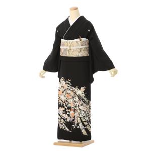 Mサイズ 金彩 銀彩 瑚粉 金駒刺繍柄の黒留袖フルセット(黒)|黒留袖 MT