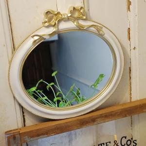 イタリア製 ホワイト・ゴールド コンパクトリボンミラー 壁掛け鏡REG1