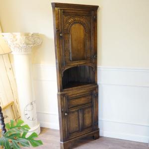 COLONIAL（カリモク家具） カリモク コーナーボード アンティーク