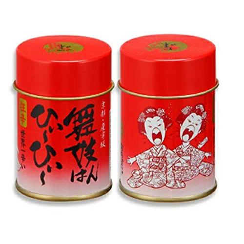 京都限定 産寧坂 舞妓はんひぃひぃ 狂辛 世界一辛い一味唐辛子 1缶 おちゃのこさいさい　×　２缶 ...
