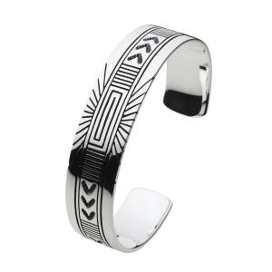 彫刻デザイン バングル　シルバー925 アクセサリー シルバー925 フェザー バングル ネイティブ インディアン