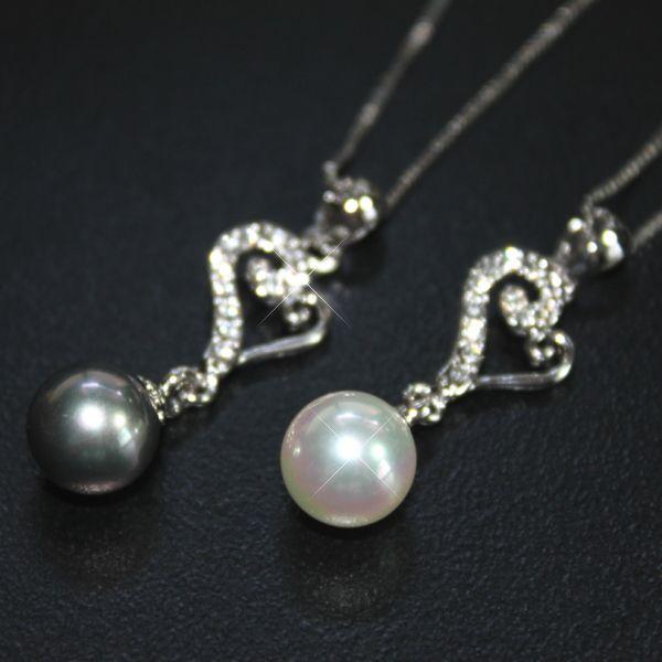 パールネックレス　アンティーク調パールジュエリー　本貝パールペンダント　結婚式・２次会・フォーマルに