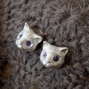 ピアス アクセサリー スワロフスキー ネコ ねこ 猫 キャッ...