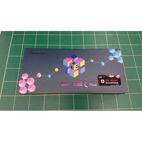 Ducky メカニカルキーボード One2Mini RGB Cherry Speed Silver【...