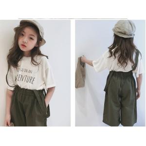 子供服　Tシャツ　英字　男女兼用　半袖　トップス　定番　