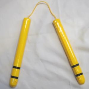 映画「死亡遊戯」のイエローヌンチャク（廉価版）