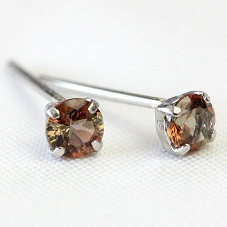 ピアス レディース アンダリュサイト プラチナ pt900 3.0mm