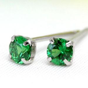 ピアス ガーネット プラチナ pt900 グリーンガーネット 3.0mm