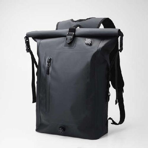 エレコム(ELECOM) BM-BPWP02BK ブラック 防水設計ロールトップリュック 22L