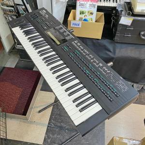 YAMAHA DX7II D